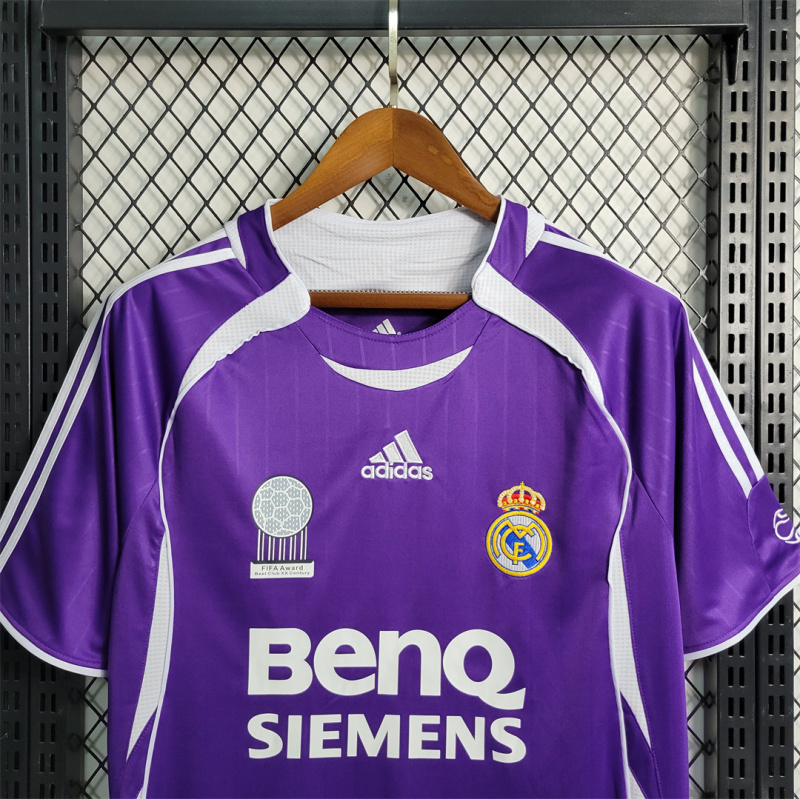 2006/07 Real Madrid Retro  Jersey Away