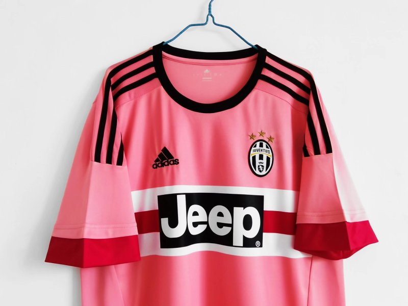 2015/16 Juventus Retro Jersey Away