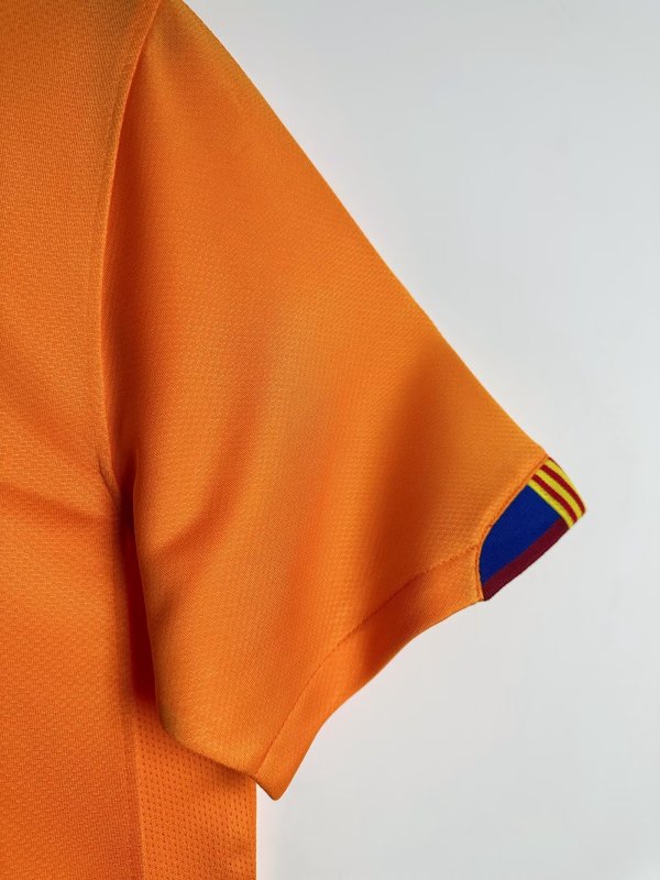2006/07 Barcelona Away Retro Jersey