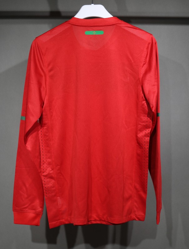 2010 World Cup Portugal Home Retro Jersey Player Version Long Sleeve