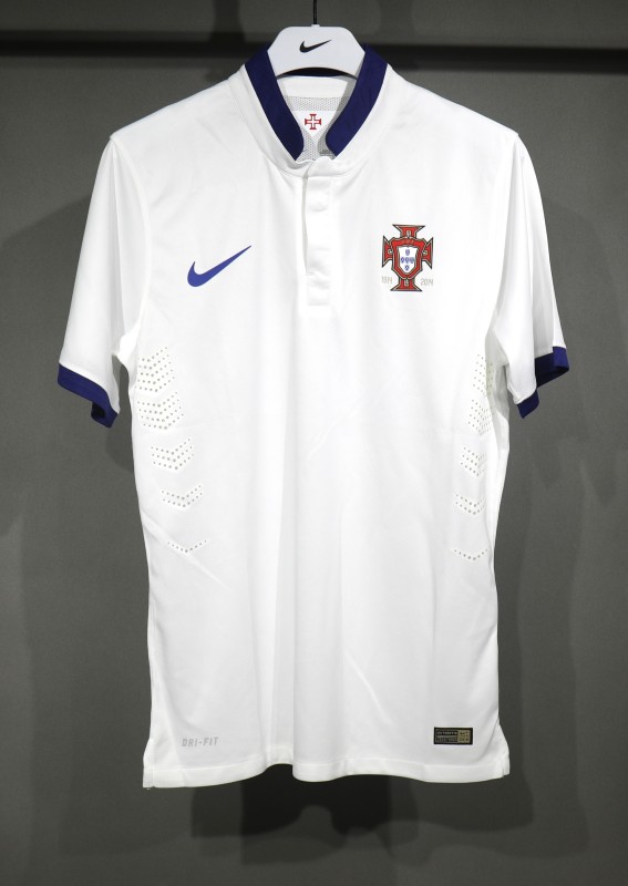 2014 World Cup Portugal Away Retro Jersey Player Version