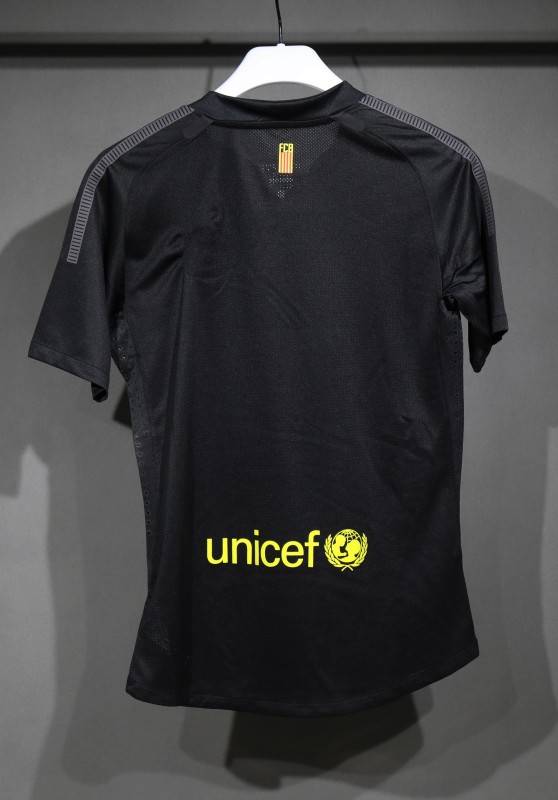 2011/12 Barcelona Away Retro Jersey Player Version