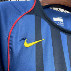 2004/05 Barcelona Away Retro Jersey