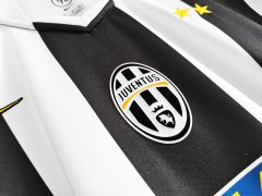 2004/05 Juventus Retro Jersey Home