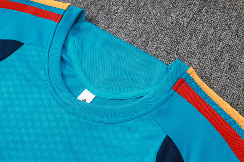 2026/27 Spain Vest Suit
