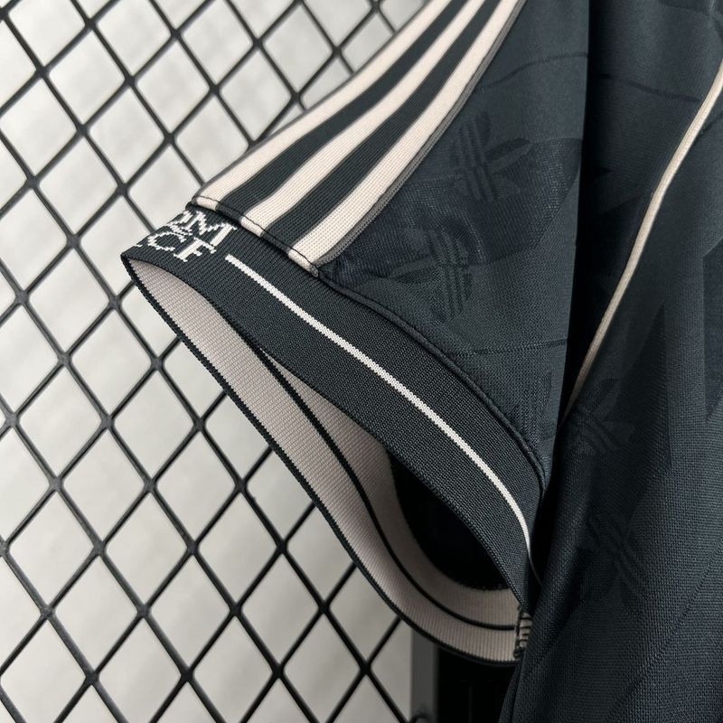 2024/25 Real Madrid  Retro Special Edition