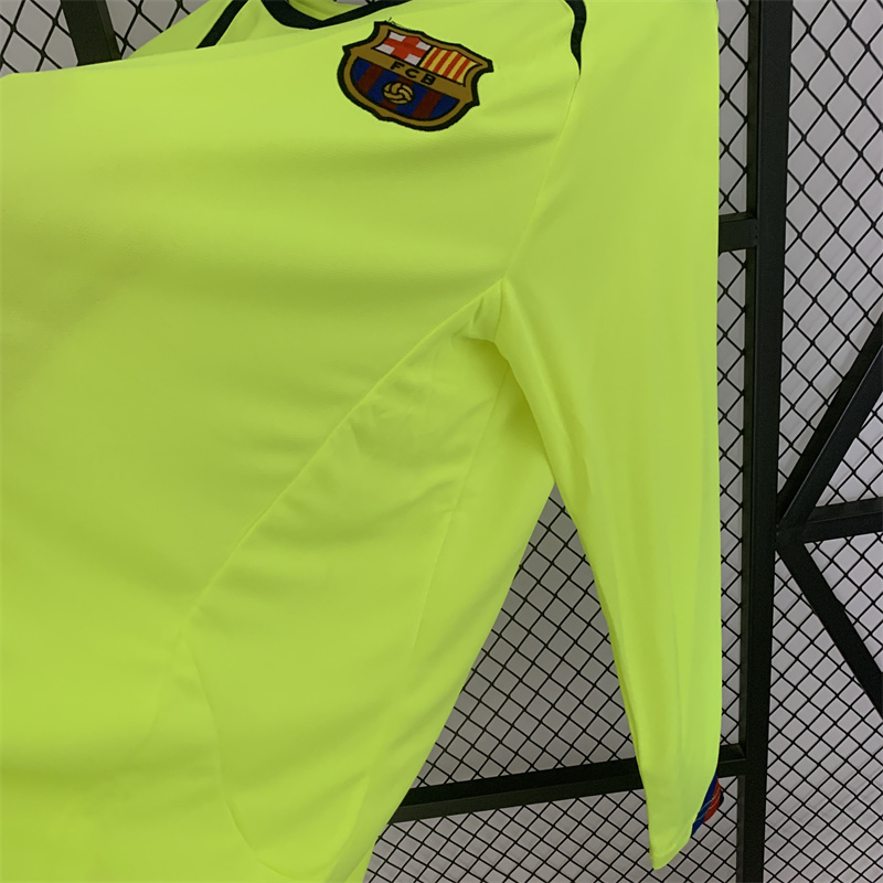 2005/06 Barcelona Retro Jersey Away Long Sleeve