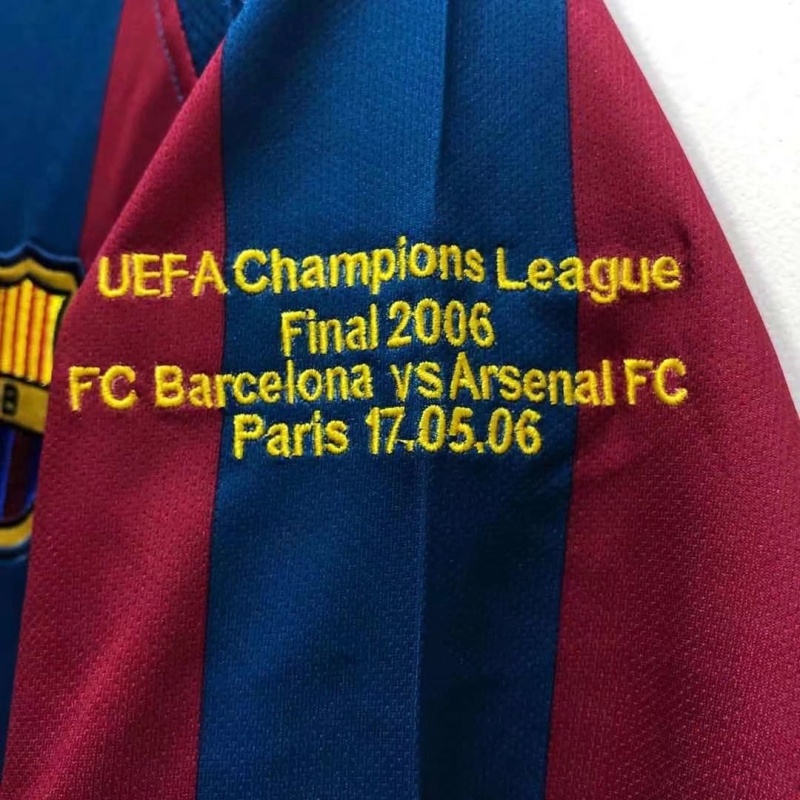 2005/06 Barcelona Home UCL Final Retro Jersey