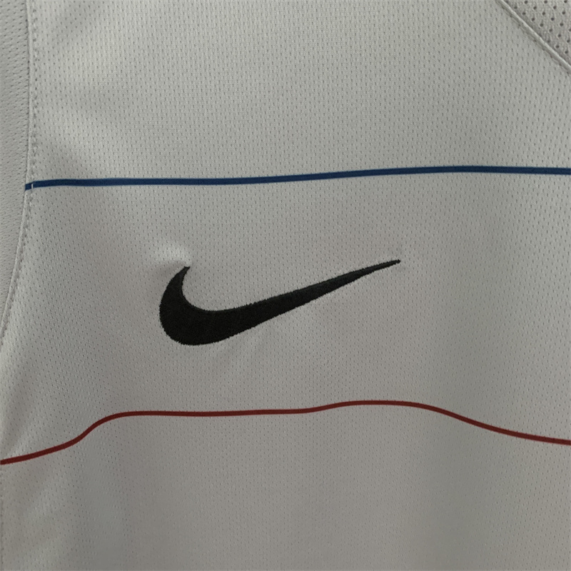 2003/04 Barcelona Away Retro Jersey