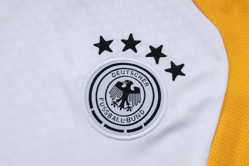 2026/27 Germany Vest Suit