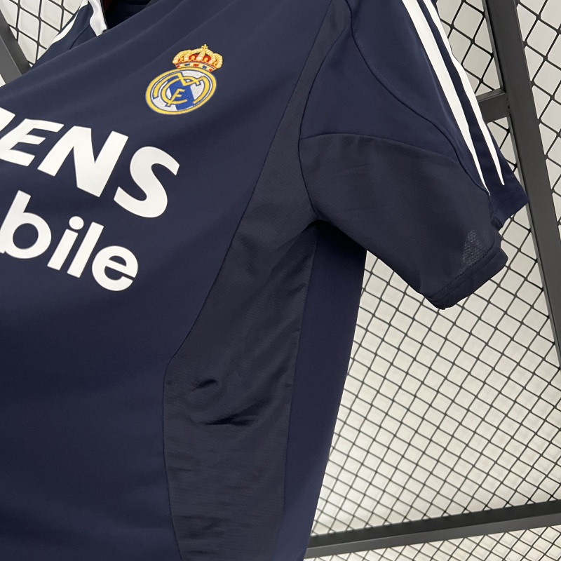 2004/05 Real Madrid Retro Jersey Away