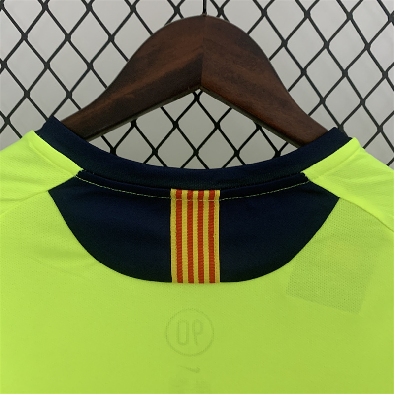 2005/06 Barcelona Retro Jersey Away Long Sleeve
