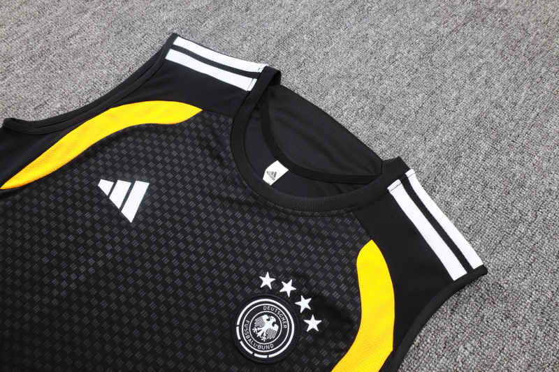 2026/27 Germany Vest Suit