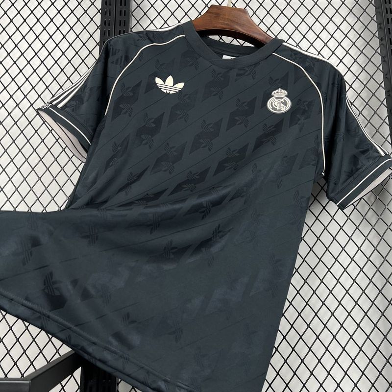 2024/25 Real Madrid  Retro Special Edition