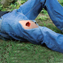 Wearable haemostatic wound packing trainer