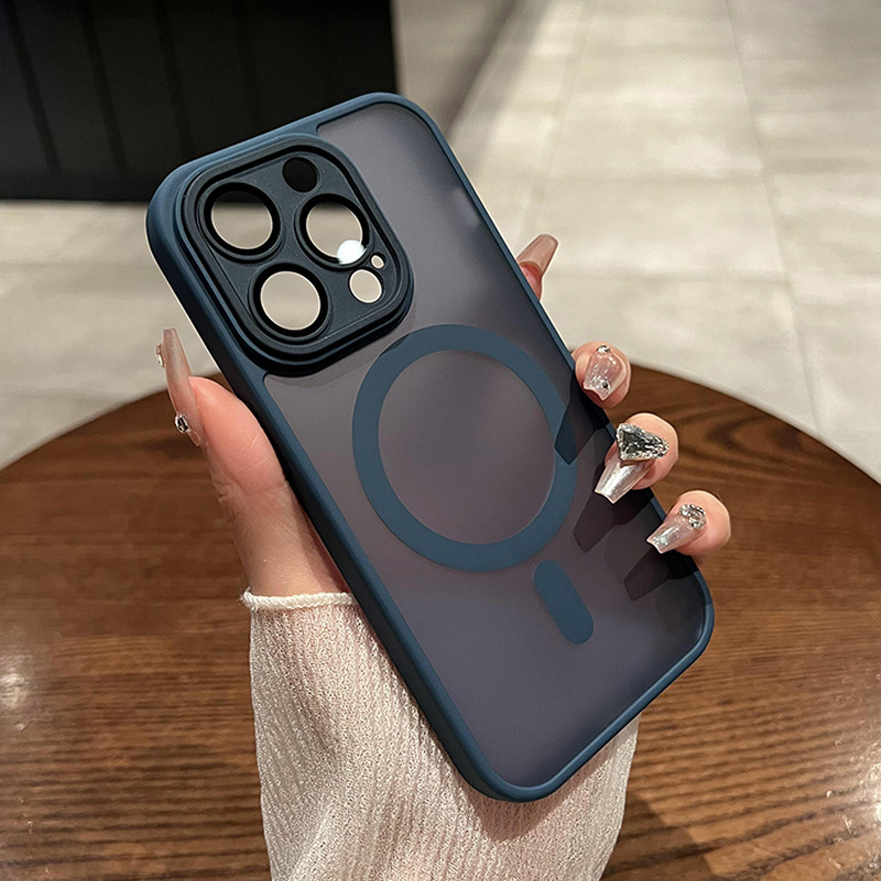 磨砂肤感适用iPhone16Pro手机壳磁吸苹果14Pro自带镜头膜13保护套
