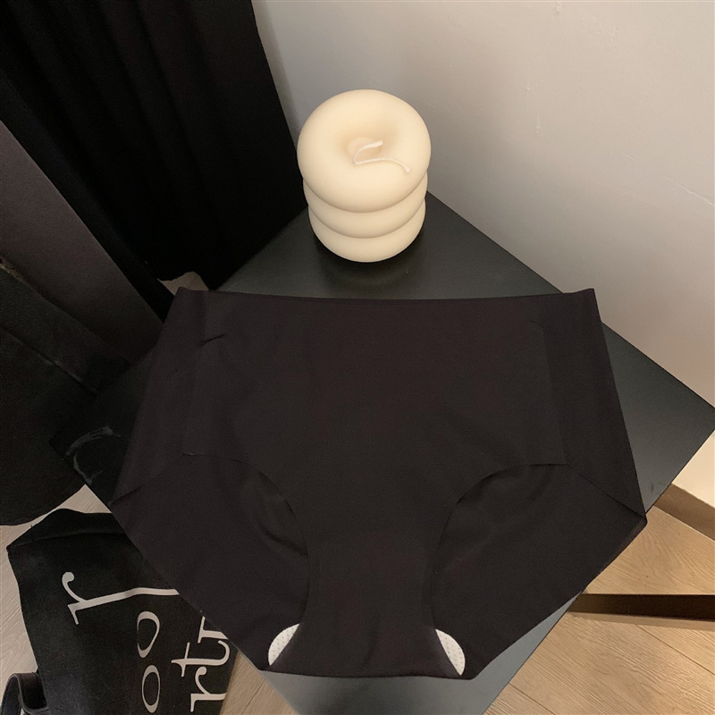 【8812#】冰丝无痕内裤女士夏季超薄裸感速干面膜裤3D蜜桃臀健身