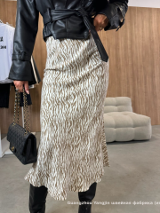 2024独立站欧美外贸亚马逊秋冬季时尚高腰显瘦印花女装半身裙女装