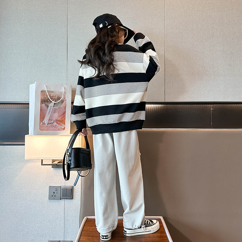 女童卫衣春秋款2023新款洋气儿童秋季炸街衣服女大童秋装上衣单件