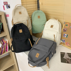 背包韩版学院风大容量双肩包女新款休闲初高中学生书包简约双肩包