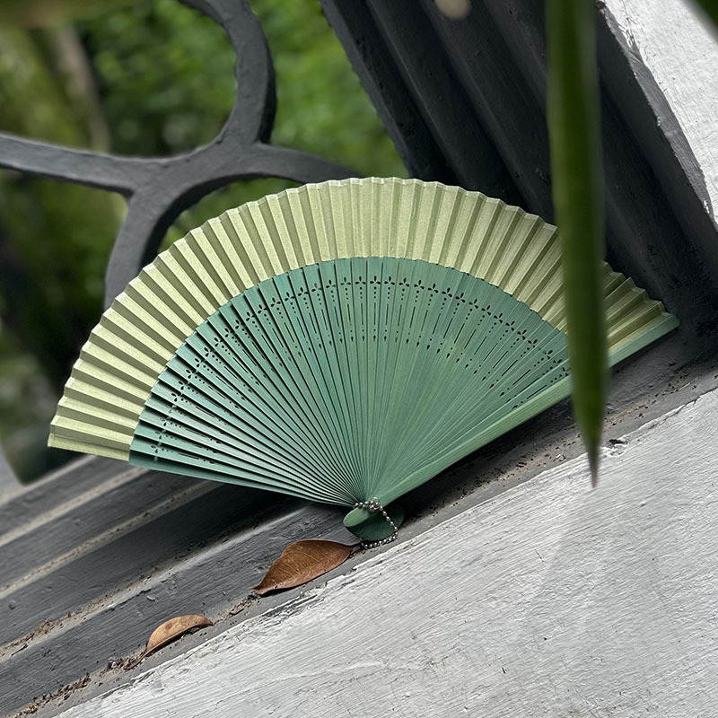 古风扇子折扇中国风夏季汉服旗袍折叠扇小竹扇子跳舞扇舞蹈扇绿色