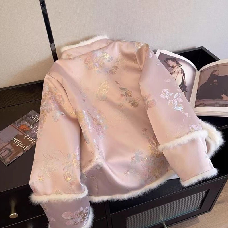 粉色新中式国风棉服外套女装大码冬加绒短款小香风盘扣刺绣花棉袄