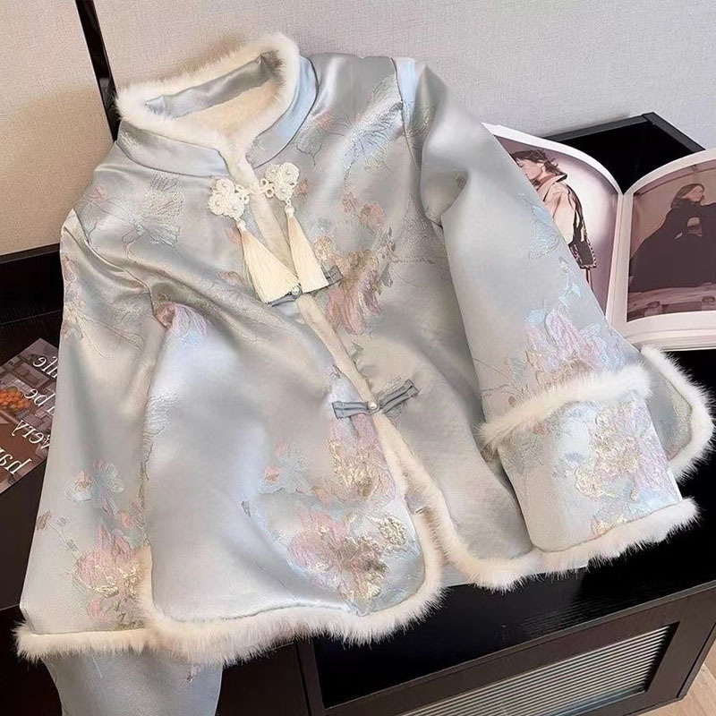 粉色新中式国风棉服外套女装大码冬加绒短款小香风盘扣刺绣花棉袄