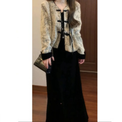 新中式国潮轻国风盘扣压花短款外套黑色丝绒吊带连衣裙套装女2024