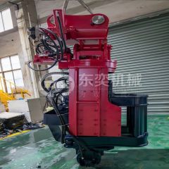 挖机属具侧夹打桩机 公路护栏植入植桩机