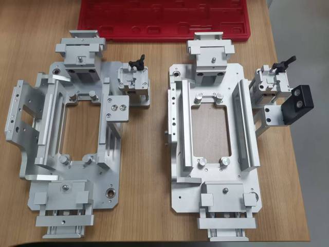 Airbag installation fixture