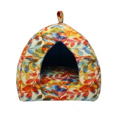 Leaves Triangle Cat Bed