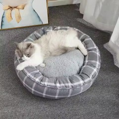 Round Plaid Cat Bed