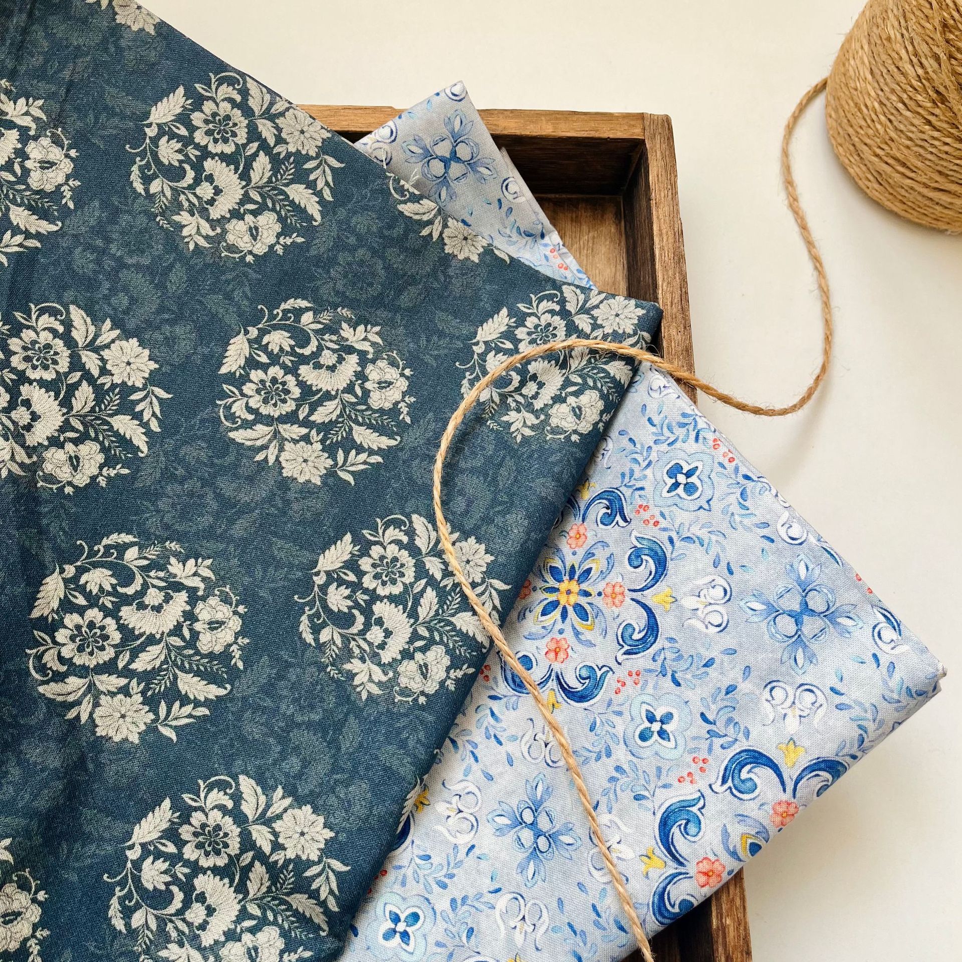 Retro Floral Cotton Fabric-100% Cotton Quilting Fabric Sewing Craft Fabric By Meter
