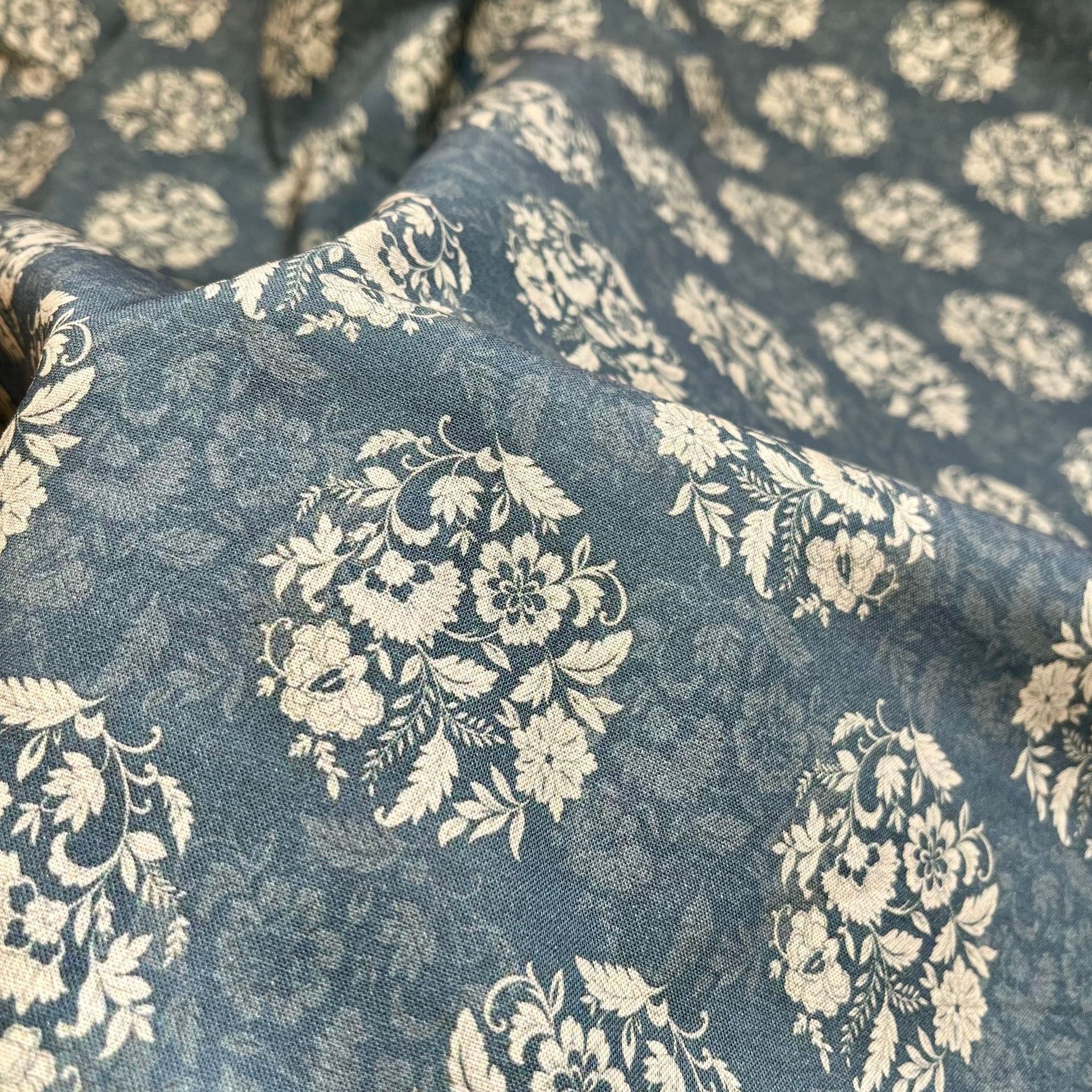 Retro Floral Cotton Fabric-100% Cotton Quilting Fabric Sewing Craft Fabric By Meter
