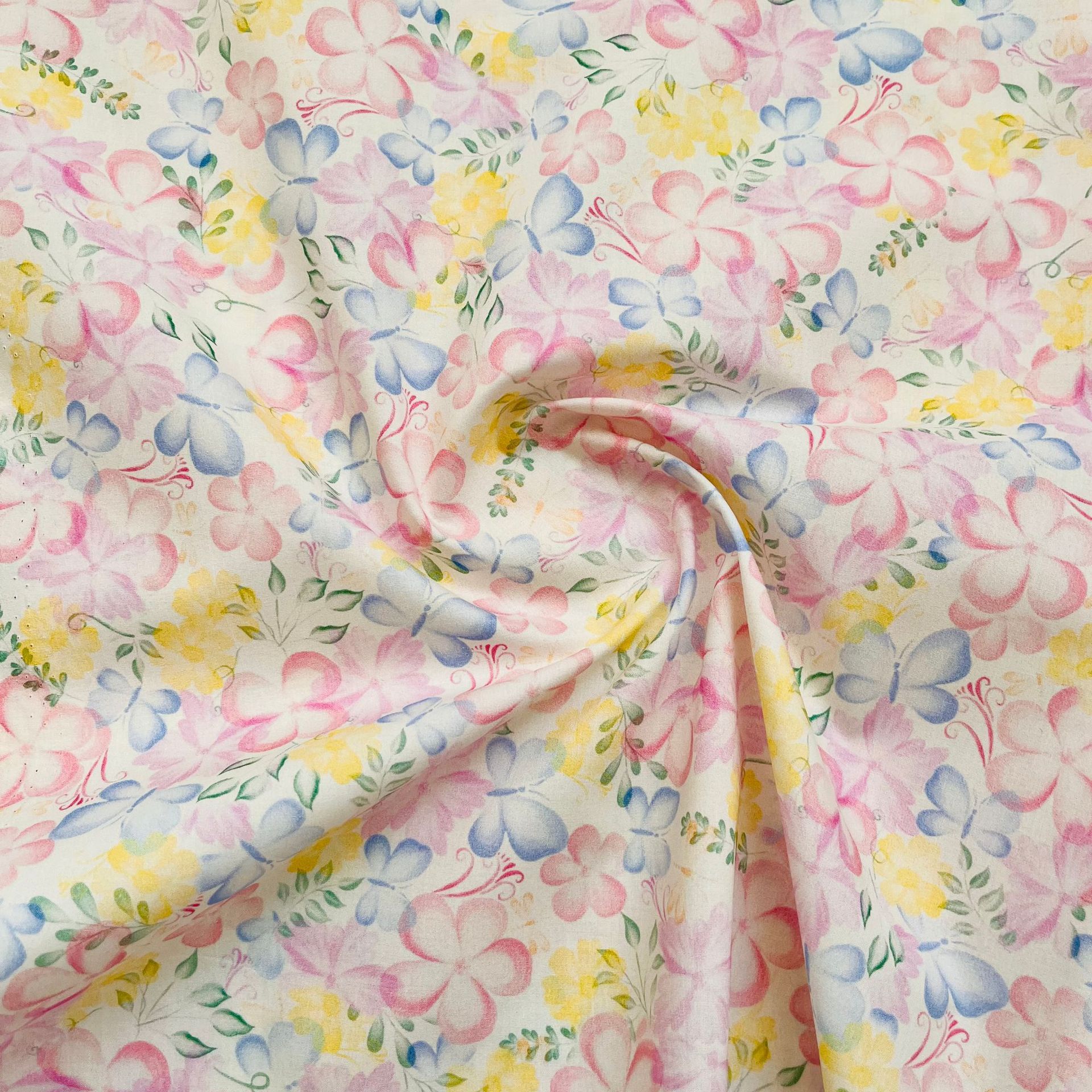 全棉60支数码印花布料 小碎花图案 箱包家居服连衣裙衬衣面料