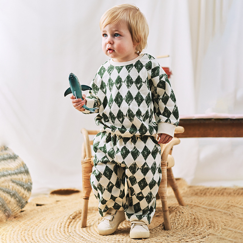 Green Check Baby Set – Soft Long Sleeves and Comfortable Pants Suit for Boys and Girls
