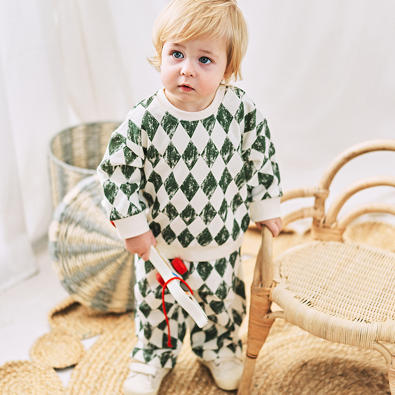 Green Check Baby Set – Soft Long Sleeves and Comfortable Pants Suit for Boys and Girls