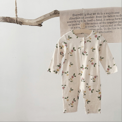 Light beige flowers
