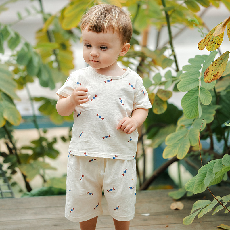 Nordic Summer Baby Set – Lightweight Short Sleeve & Shorts Outfit for Boys & Girls