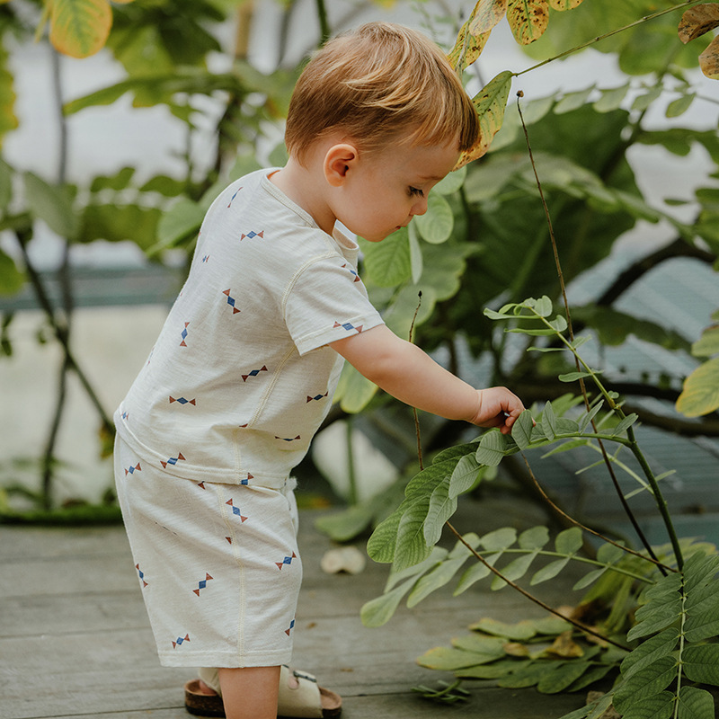 Nordic Summer Baby Set – Lightweight Short Sleeve & Shorts Outfit for Boys & Girls