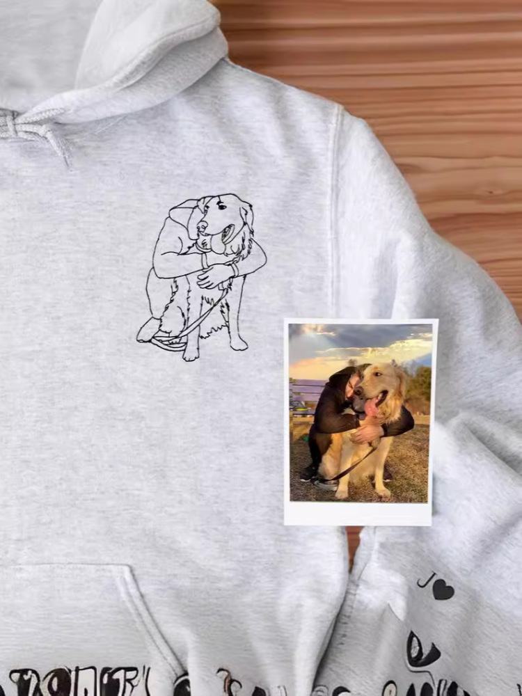 Customizable hooded sweatshirt with embroidered patterns
