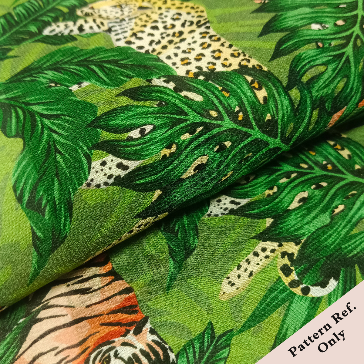 Custom Printed Crepe Viscose Blouse Fabric – Lightweight, Drapey & Breathable for Elegant Apparel & Stylish Comfort