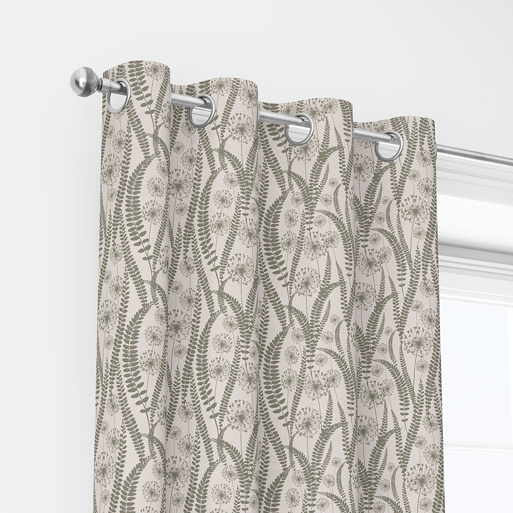 Curtain – Vintage Floral With Wild Plant Silhouettes Pattern