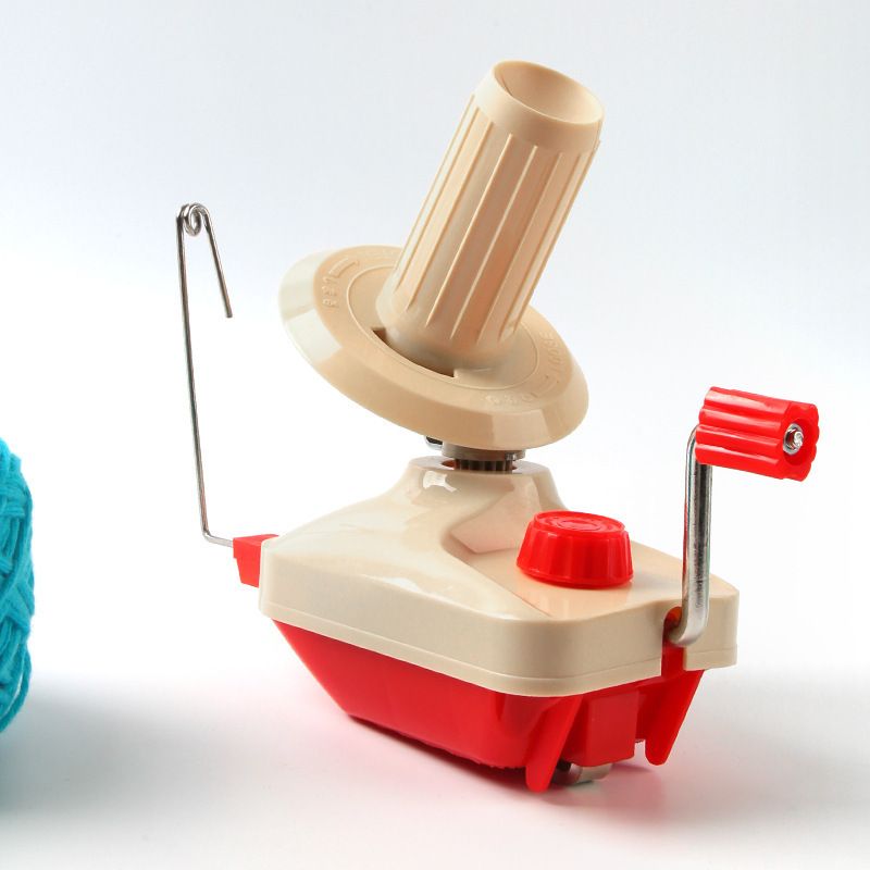 Manual Yarn Ball Winder – Compact Hand-Operated Yarn Winding Tool