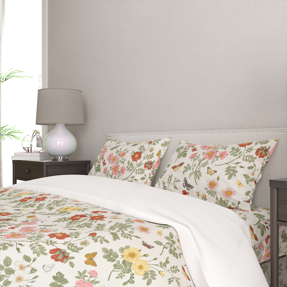Bedding Set – Vintage Wild Roses and Butterflies