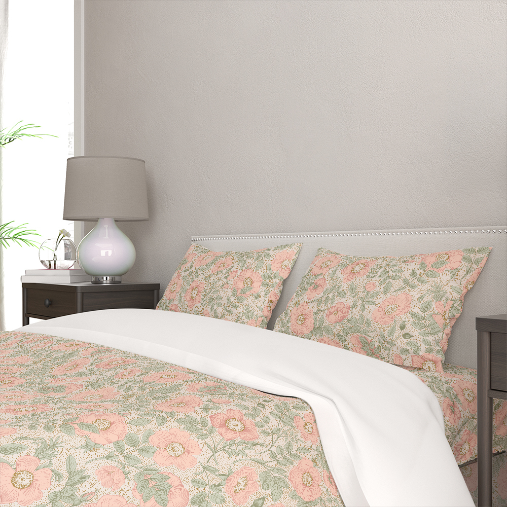 Bedding Set – Vintage-Inspired Wild Pink Roses