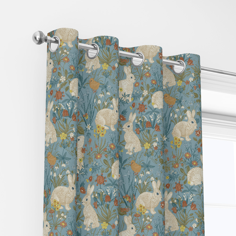 Curtain – Vintage Bunny Meadow Floral Print