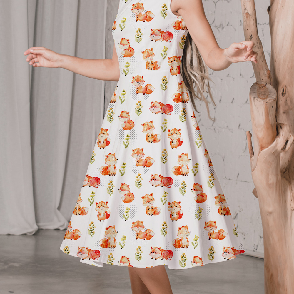 Watercolor Fox and Autumn Leaf Pattern – Custom Print Fabrics