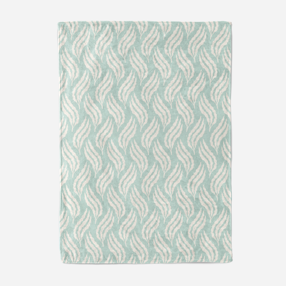 Throw Blanket – Pastel Blue Underwater Seaweed Ocean Pattern
