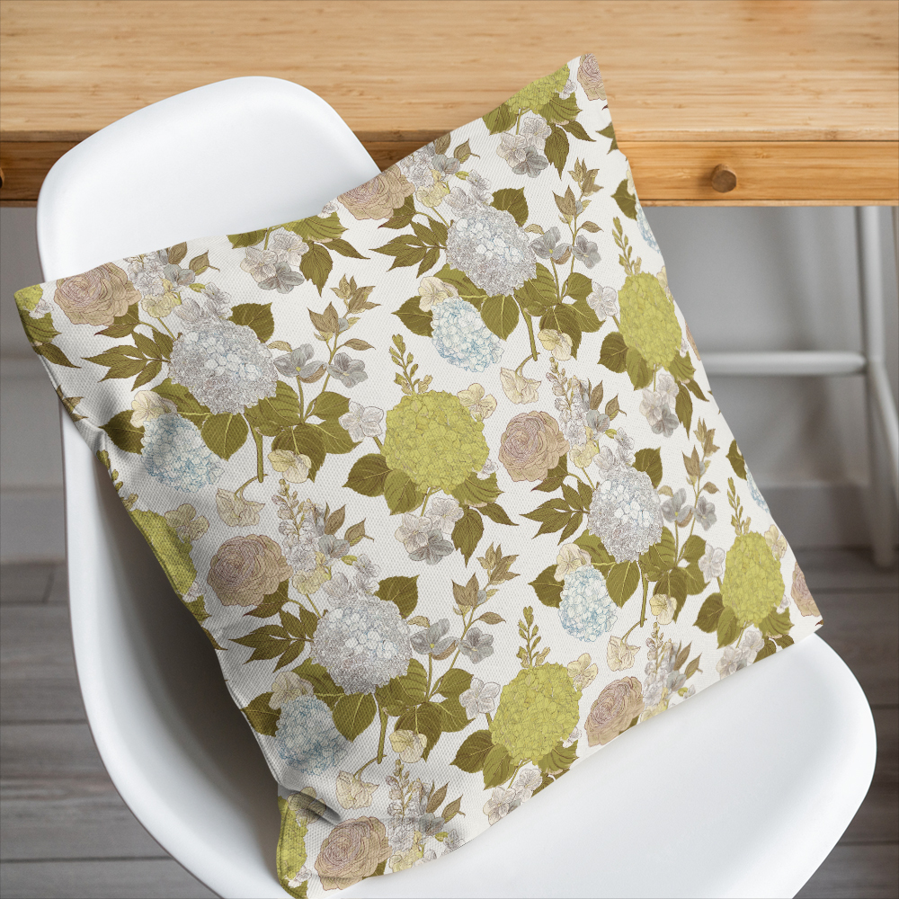 Throw Pillow – Baroque Style Intricate Floral Botanical